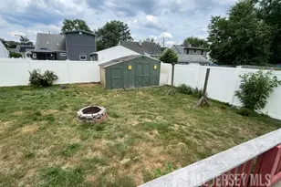 412 2nd St, Middlesex, NJ 08846 - Photo 7