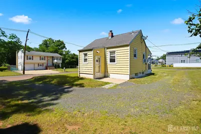 350 Suttons Lane, Edison, NJ 08817 - Photo 15
