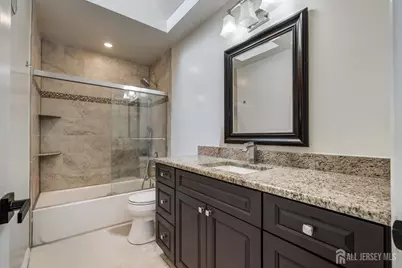 36 Lynn Court, North Brunswick Township, NJ 08902 - Photo 17