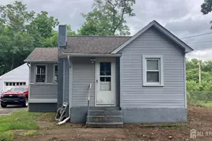 19 Sandfield Rd, Old Bridge Township, NJ 08857 - Photo 17