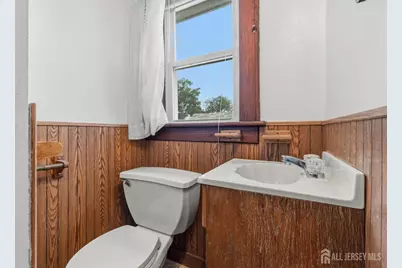 511 Garden Avenue #2, Woodbridge Township, NJ 07095 - Photo 11
