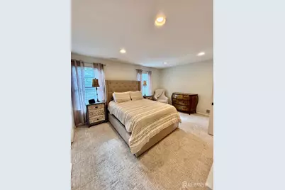 1104 Woodbridge Commons Way, Iselin, NJ 08830 - Photo 13