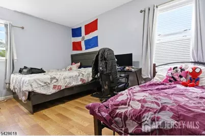1129 E Henry Street, Linden, NJ 07036 - Photo 17