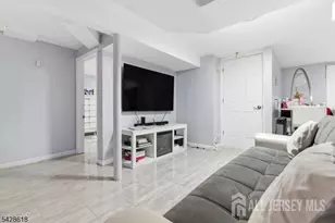 1129 E Henry St, Linden, NJ 07036 - Photo 3