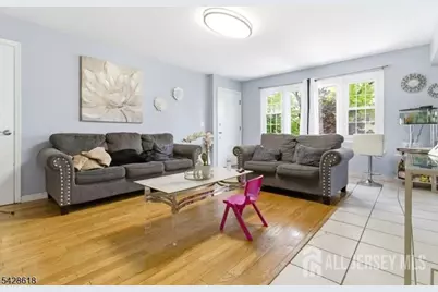 1129 E Henry Street, Linden, NJ 07036 - Photo 29