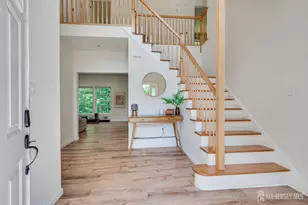 18 Mayercik Ct, Edison, NJ 08820 - Photo 3