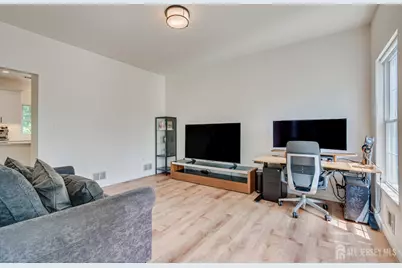 18 Mayercik Court, Edison, NJ 08820 - Photo 17