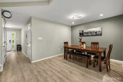 8 Henry Court, Plainsboro Township, NJ 08536 - Photo 7