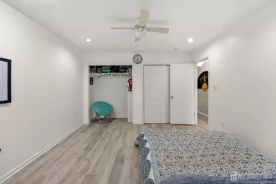 8 Henry Court, Plainsboro Township, NJ 08536 - Photo 17