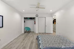 8 Henry Ct, Plainsboro Township, NJ 08536 - Photo 17