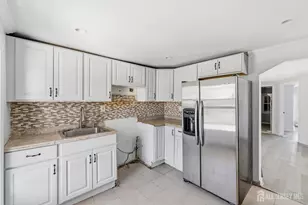 158 Gordon St, Perth Amboy, NJ 08861 - Photo 7