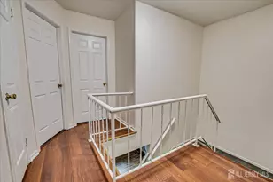 12 Tulip Ct, Edison, NJ 08820 - Photo 19