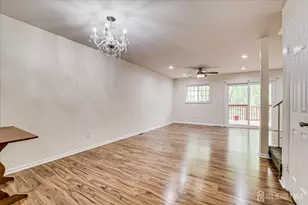 12 Tulip Ct, Edison, NJ 08820 - Photo 11