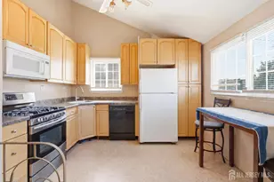 12 Wendy Dr, Old Bridge Township, NJ 08857 - Photo 7