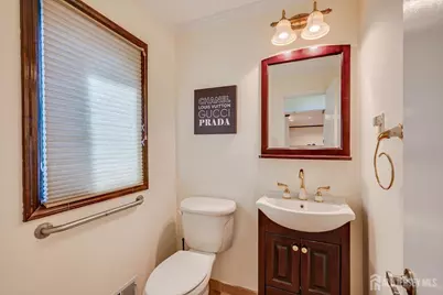 8 Parkside Drive, North Brunswick Township, NJ 08902 - Photo 19