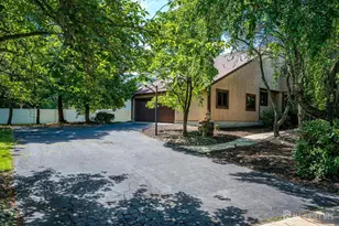 8 Parkside Dr, North Brunswick Township, NJ 08902 - Photo 43