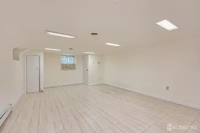 8 Parkside Drive, North Brunswick Township, NJ 08902 - Photo 25