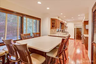 8 Parkside Dr, North Brunswick Township, NJ 08902 - Photo 33
