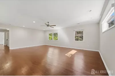 6 King Arthurs Court, Edison, NJ 08820 - Photo 29