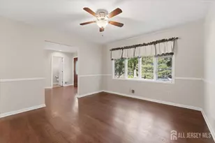 6 King Arthurs Ct, Edison, NJ 08820 - Photo 23