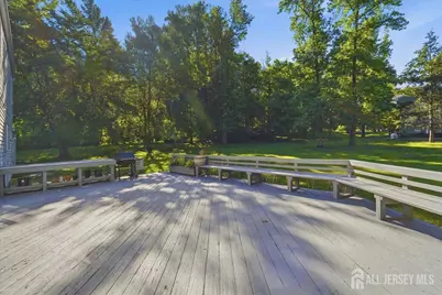 6 King Arthurs Court, Edison, NJ 08820 - Photo 47
