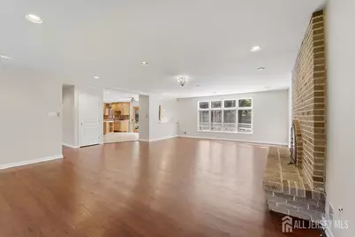 6 King Arthurs Court, Edison, NJ 08820 - Photo 13