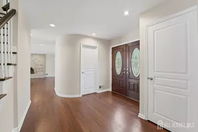 6 King Arthurs Court, Edison, NJ 08820 - Photo 7