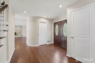 6 King Arthurs Ct, Edison, NJ 08820 - Photo 7