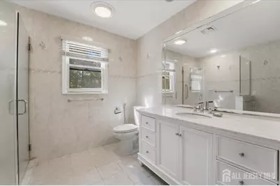 6 King Arthurs Court, Edison, NJ 08820 - Photo 31