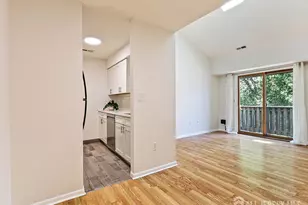 2010 Ravens Crest Dr, Plainsboro Township, NJ 08536 - Photo 11
