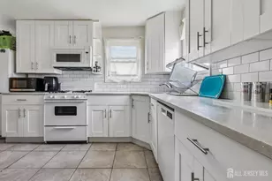 23 3rd St, Sayreville, NJ 08872 - Photo 5