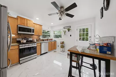 156 Baker Avenue, South Plainfield, NJ 07080 - Photo 7