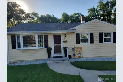 276 Crestwood Drive, Milltown, NJ 08850 - Photo 1