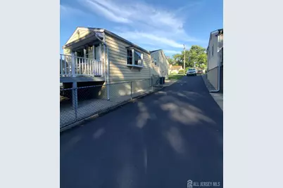 276 Crestwood Drive, Milltown, NJ 08850 - Photo 51