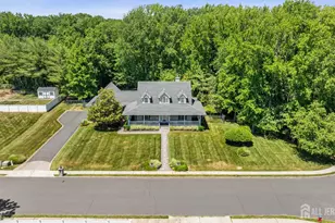 24 Kerr Ln, Old Bridge Township, NJ 07747 - Photo 7