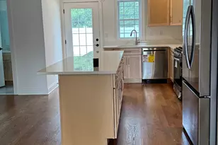 14 Moyse Pl, Edison, NJ 08820 - Photo 11