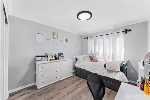 16 Biesiada Ct, Sayreville, NJ 08859 - Photo 15