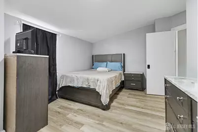 181 Hale Street, New Brunswick, NJ 08901 - Photo 17