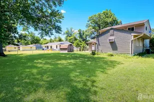 50 Sand Hills Rd, South Brunswick Township, NJ 08824 - Photo 25