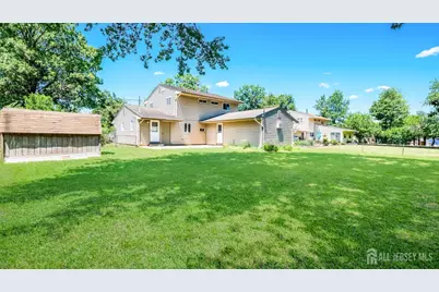 50 Sand Hills Road, South Brunswick Township, NJ 08824 - Photo 23
