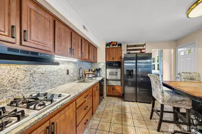 5 Cortland Drive, Franklin Township, NJ 08873 - Photo 3