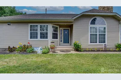 24 Foxchase Drive, Burlington Twp, NJ 08016 - Photo 7