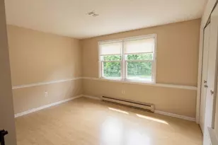 263N Middlebury Ln, Monroe Township, NJ 08831 - Photo 7