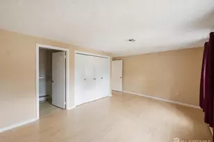263N Middlebury Ln, Monroe Township, NJ 08831 - Photo 5