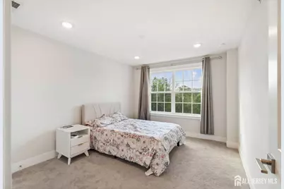 707 Station Road, Dunellen, NJ 08812 - Photo 13