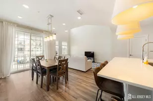 707 Station Rd, Dunellen, NJ 08812 - Photo 7