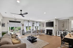 19 Magnolia Dr, Freehold Township, NJ 07728 - Photo 9