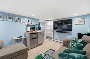 566 E Woodbridge Ave, Avenel, NJ 07001 - Photo 25