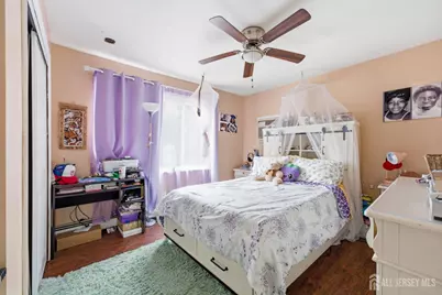 566 E Woodbridge Avenue, Avenel, NJ 07001 - Photo 21
