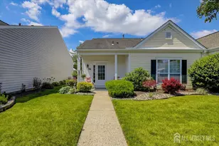 386 Harrier Dr, Monroe Township, NJ 08331 - Photo 1
